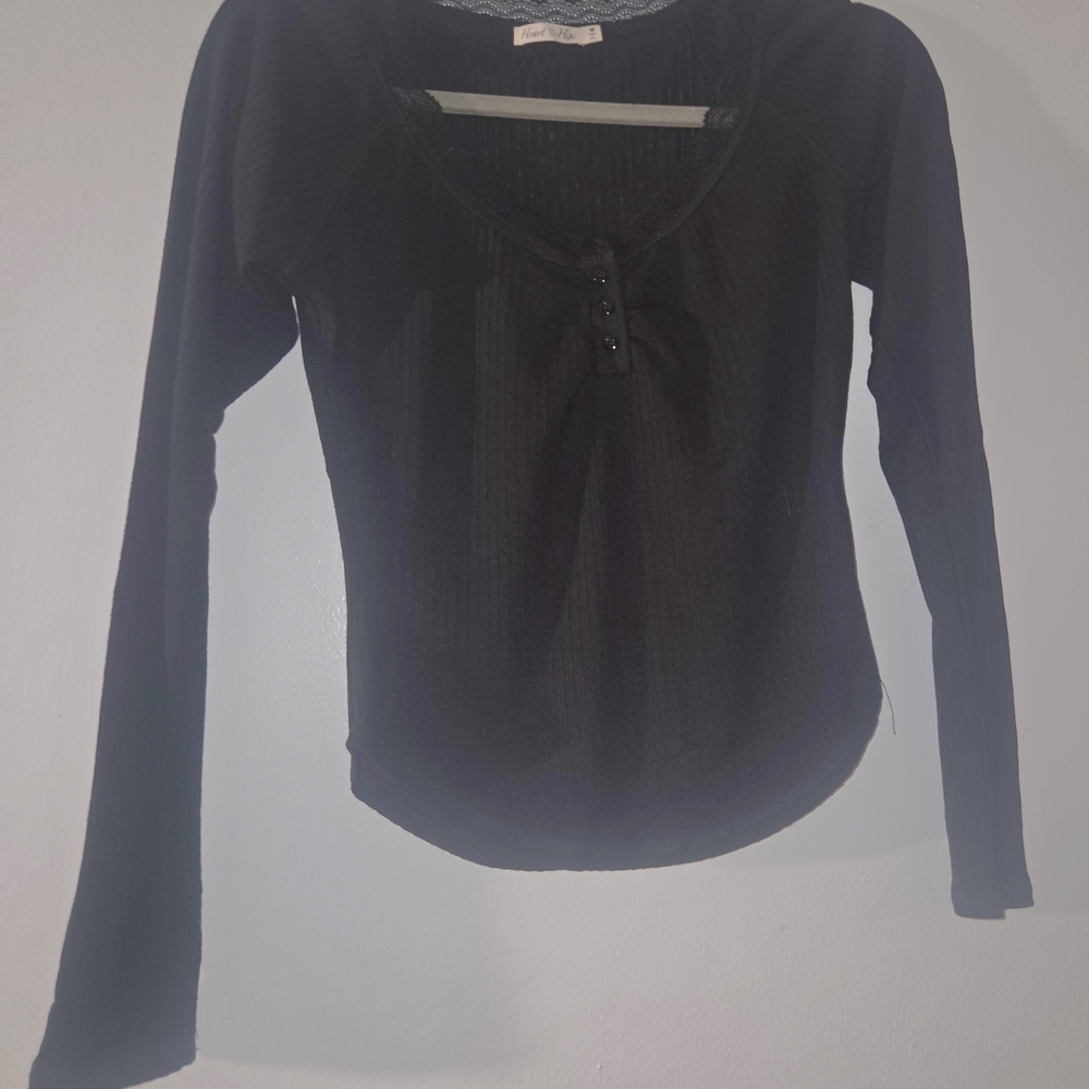 Heart & Hips Elegant Black Long Sleeve Tee